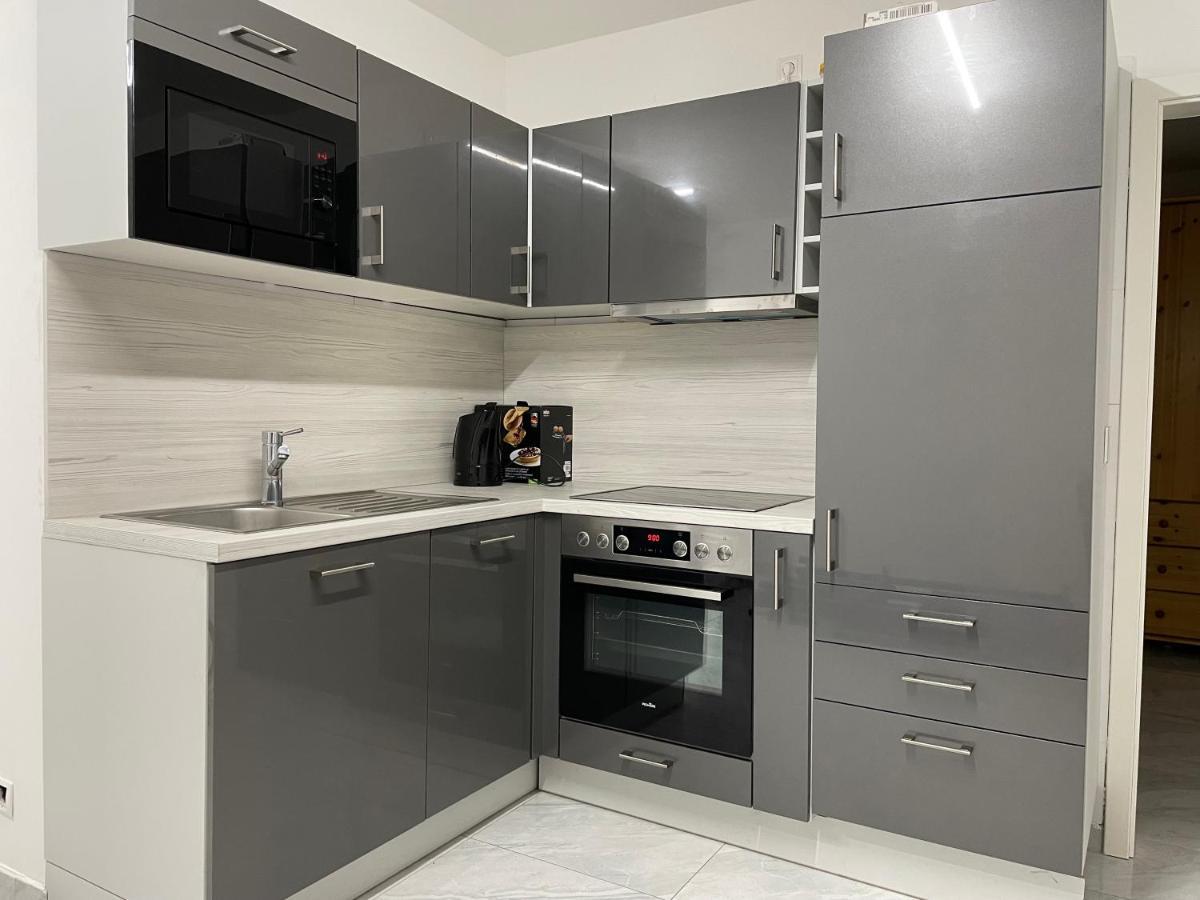 המבורג Fully Equipped Apartment 3 Rooms 5 Bed מראה חיצוני תמונה