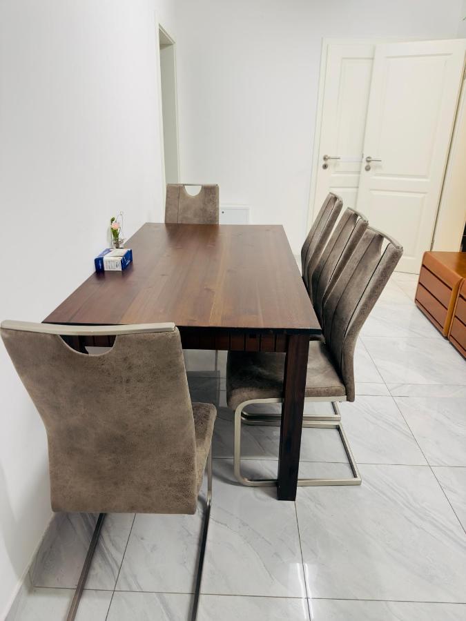 המבורג Fully Equipped Apartment 3 Rooms 5 Bed מראה חיצוני תמונה